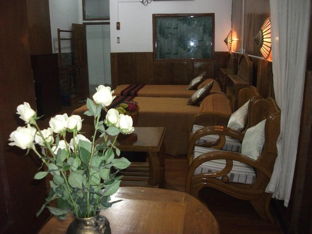 Mingalar Inn Inle Lake Eksteriør bilde