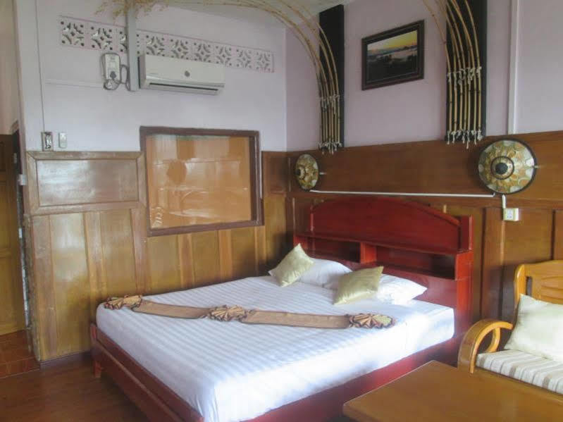 Mingalar Inn Inle Lake Eksteriør bilde